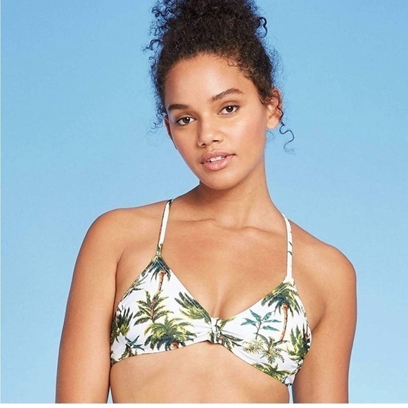 Xhilaration Other - Xhilaration Juniors’ White Palm Bikini Top